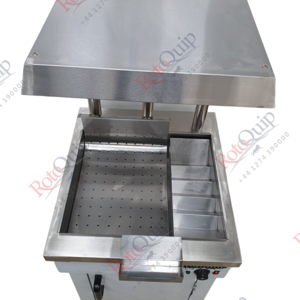 RWYN-640 – Floor Standing Chips Scuttle